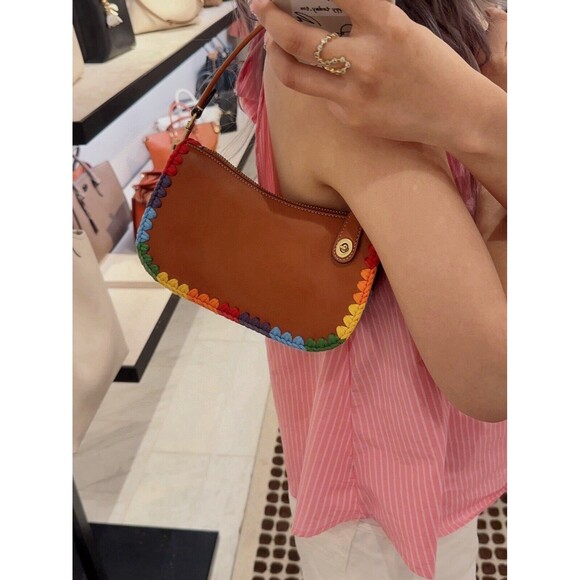 Coach Swinger Bag 20 With Rainbow Crochet Yarn Leather Handle Strap Zip Top NWT - Picture 8 of 11